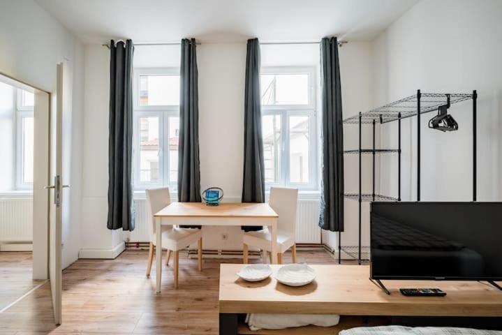 Gemuetliche Wohnung Wien Stadthalle Kültér fotó